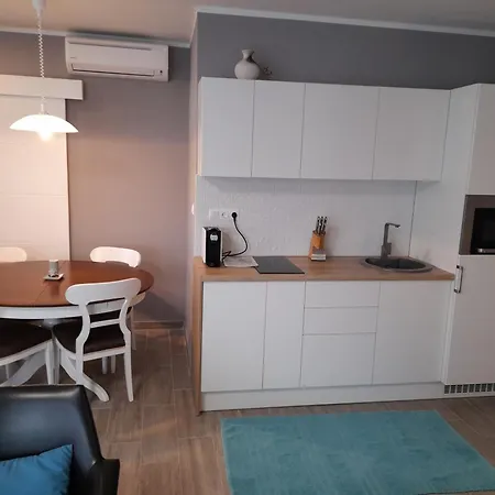 Aloha Apartman * Sopron